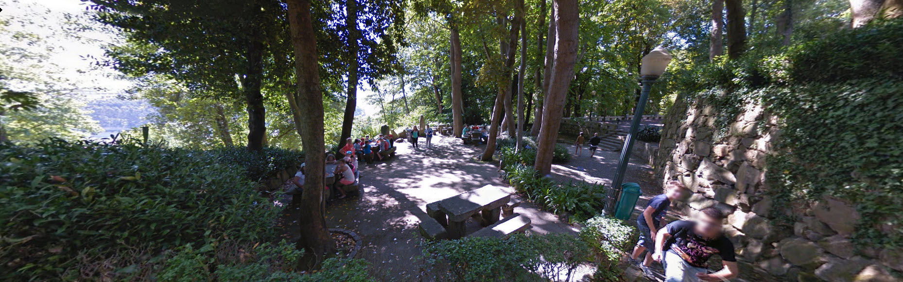 Jardins de Palacio Porto, from google streetview